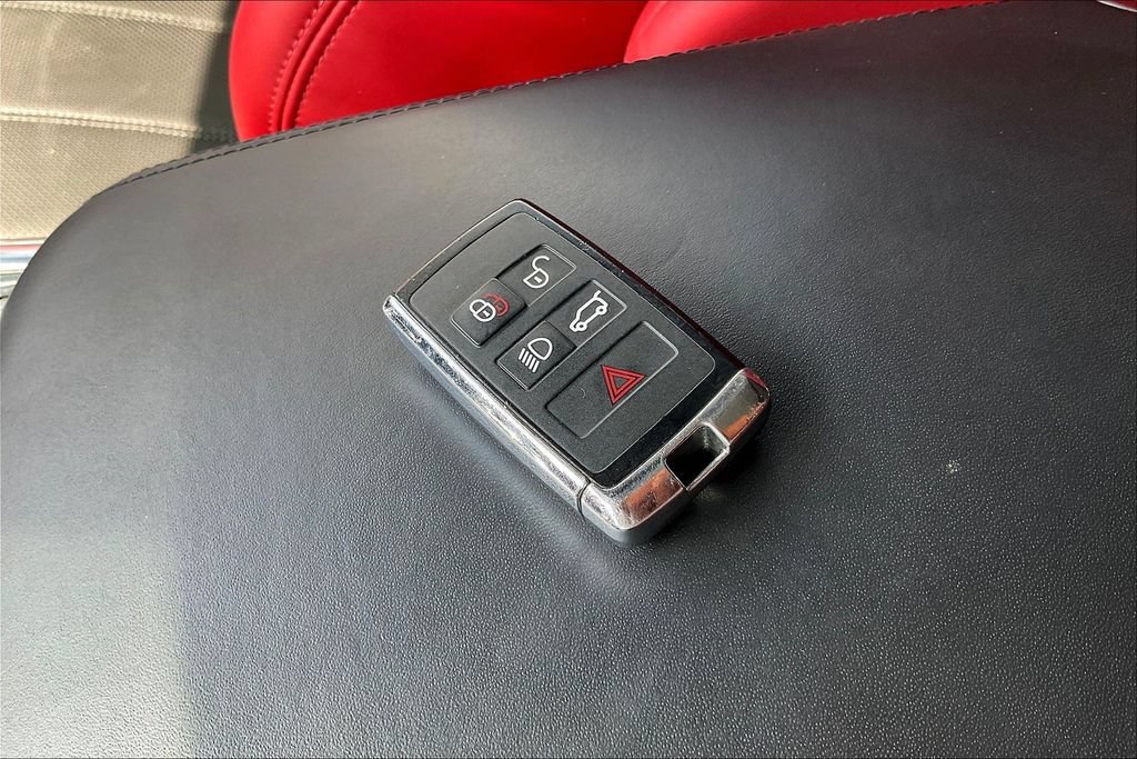Used 2022 Land Rover Range Rover Sport HST AWD/4WD image 35
