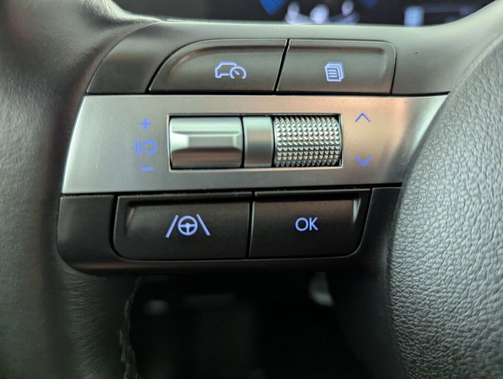 Used 2024 Hyundai Kona SEL image 20