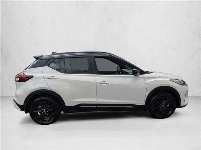 Certified 2023 Nissan Kicks SR w/ SR Premium Package image 4