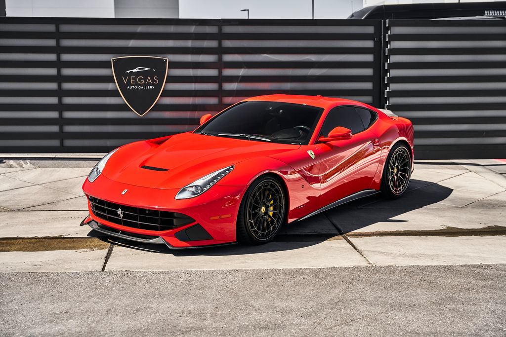 Used 2016 Ferrari F12 Berlinetta RWD image 5