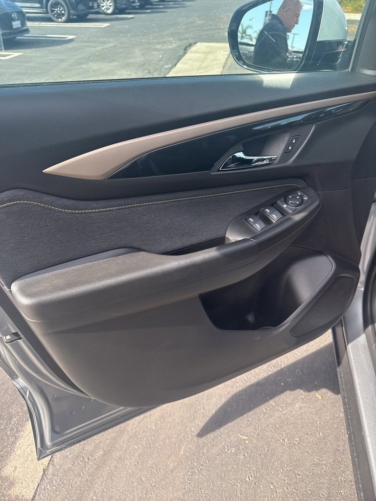 Used 2025 Chevrolet TrailBlazer ACTIV w/ Driver Confidence Package image 46