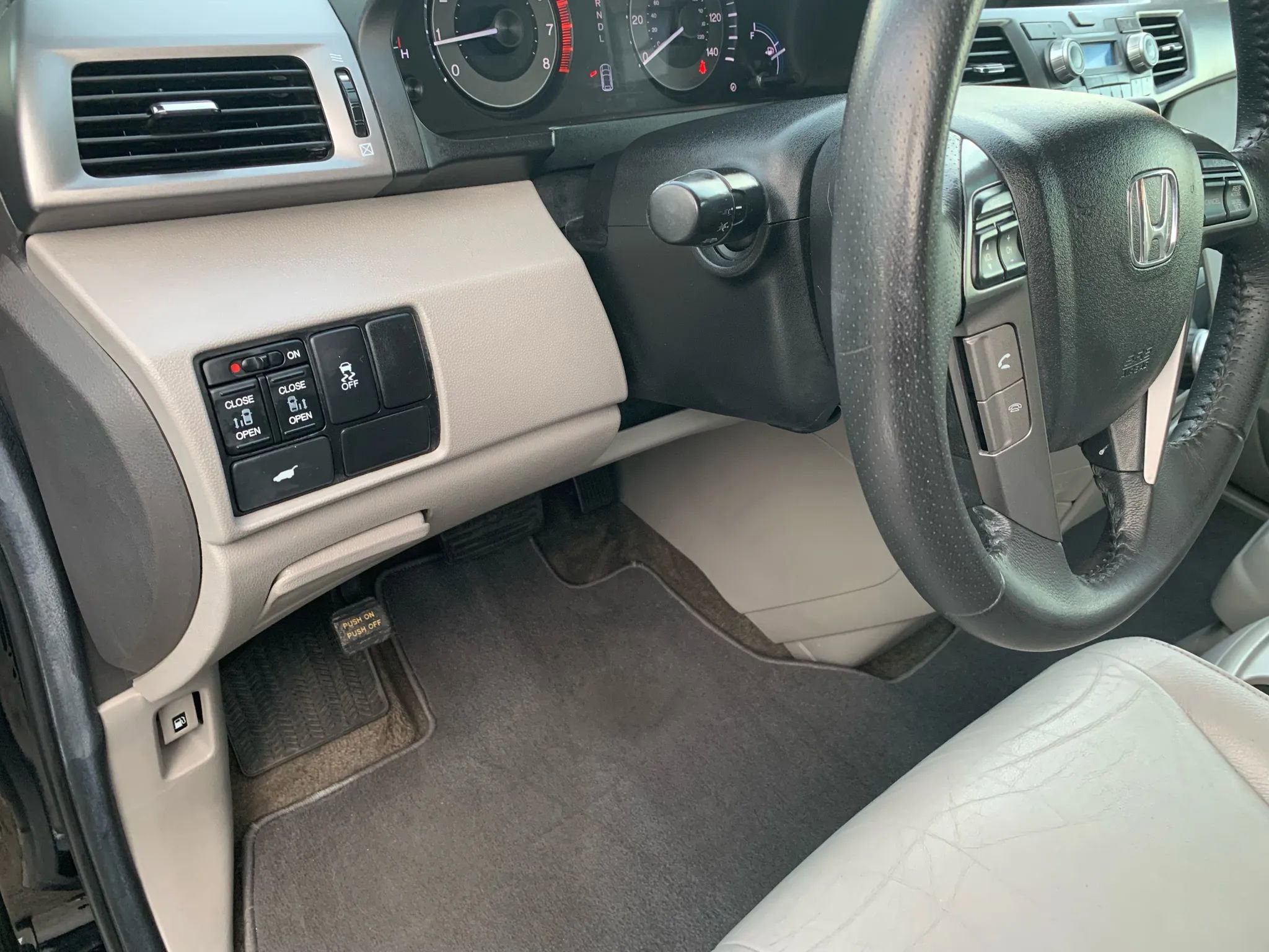 Used 2012 Honda Odyssey EX-L image 23