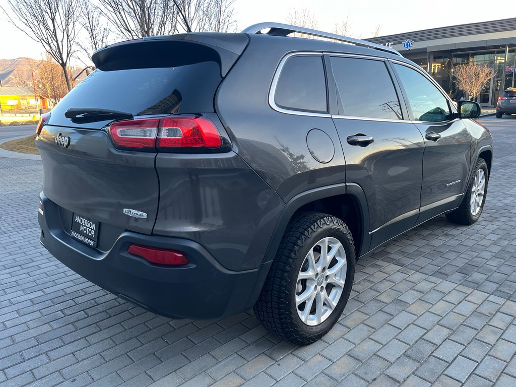 Used 2014 Jeep Cherokee Latitude FWD image 7