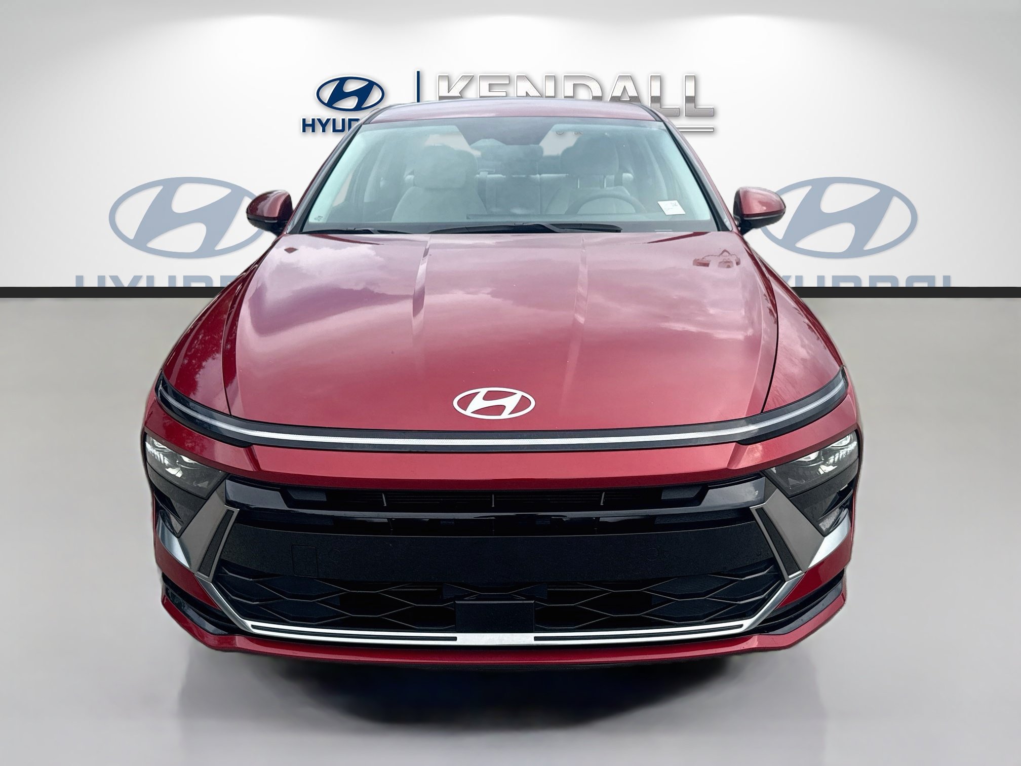 Used 2024 Hyundai Sonata SEL FWD image 2