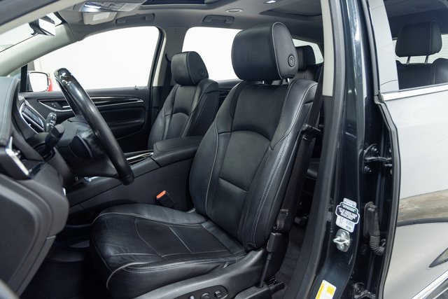 Used 2020 Buick Enclave Avenir w/ Avenir Technology Package image 23