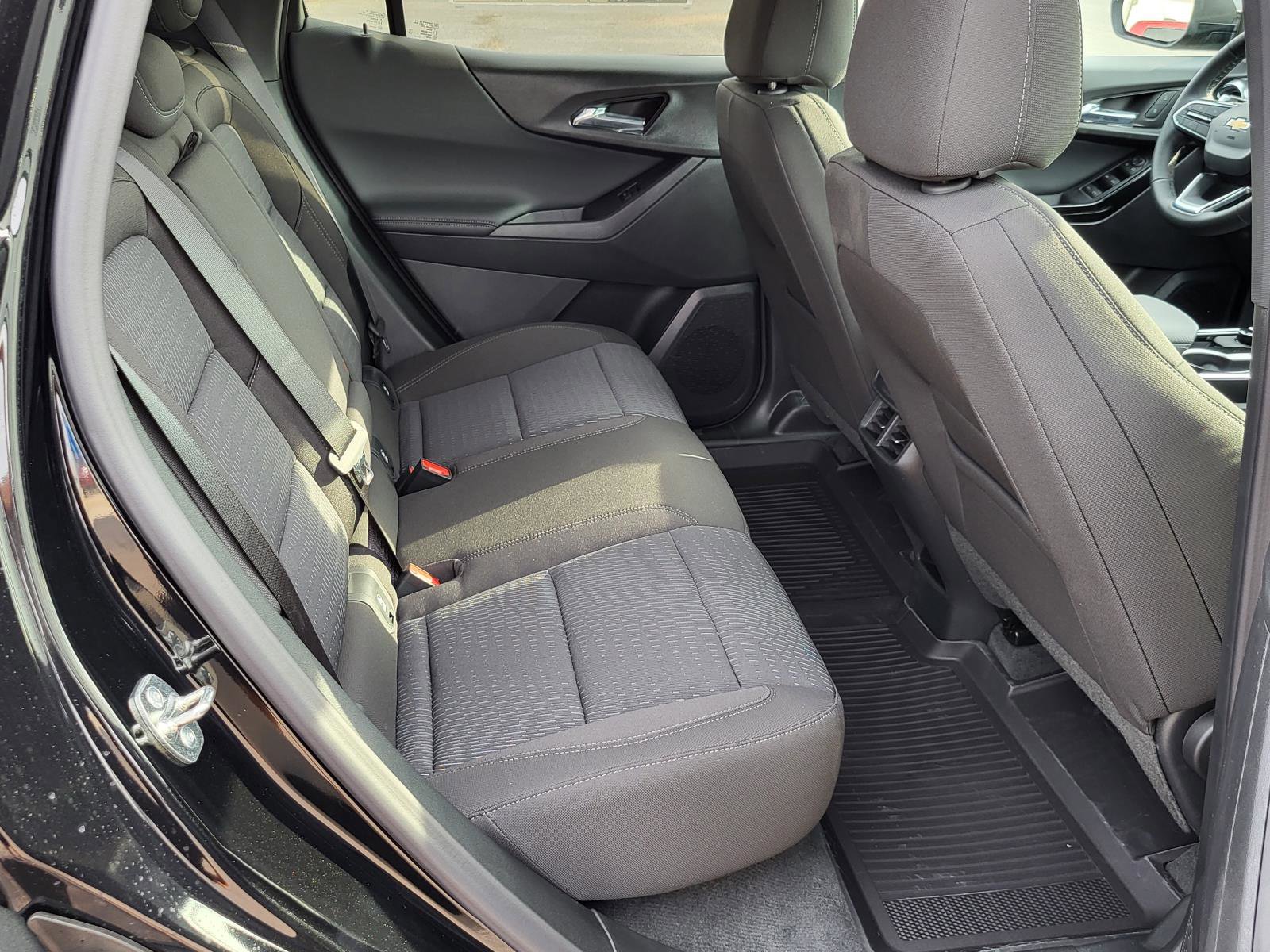 New 2026 Chevrolet Equinox LT image 11