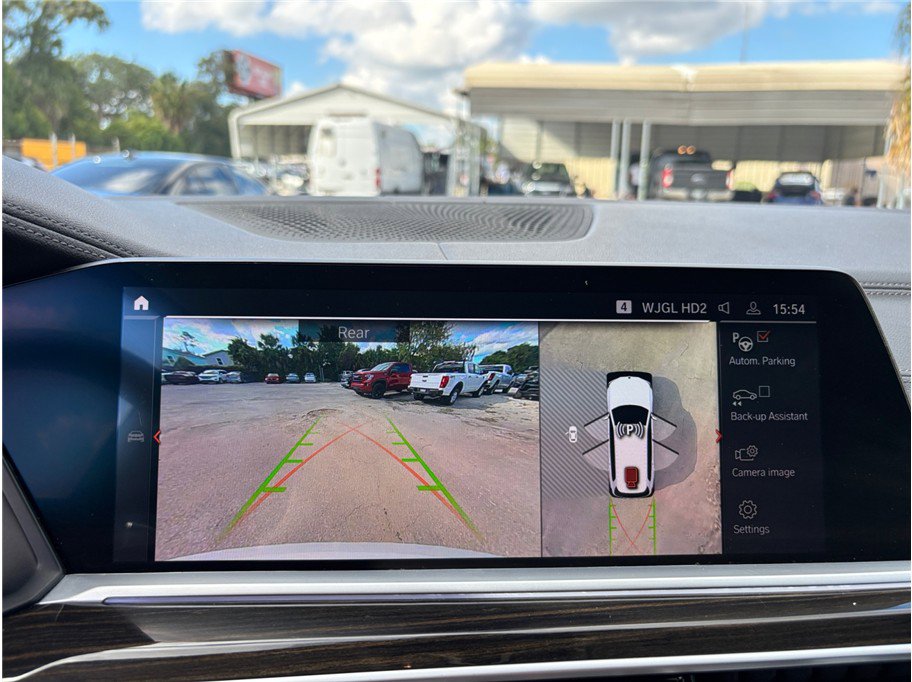 Used 2021 BMW X7 xDrive40i w/ Parking Assistance Package image 35