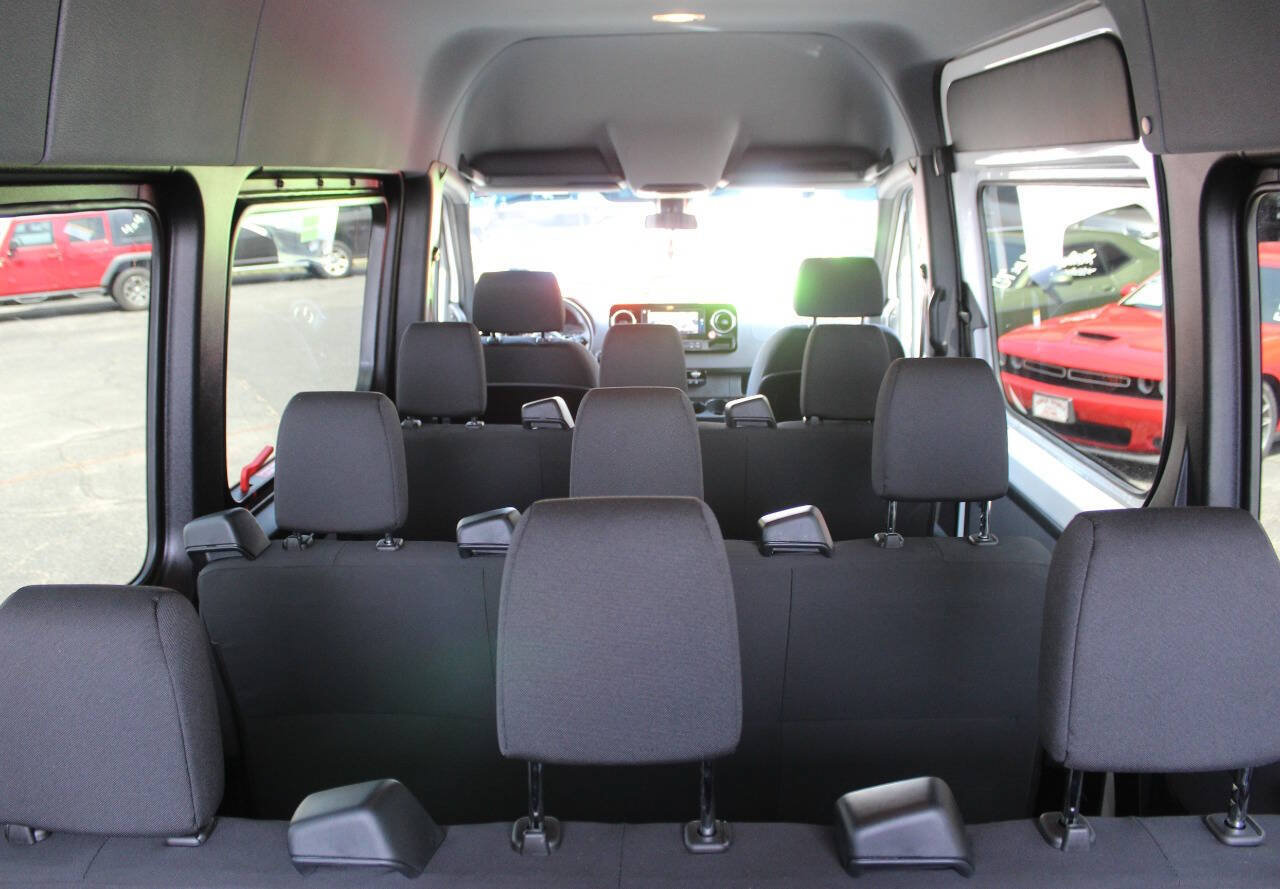 Used 2026 Mercedes-Benz Sprinter 2500 image 22
