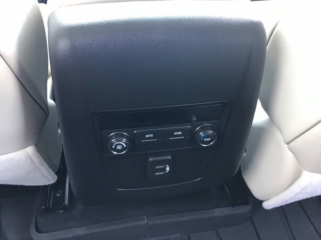 Used 2024 Buick Enclave Essence w/ Trailering Package, 5000 lbs. FWD image 18