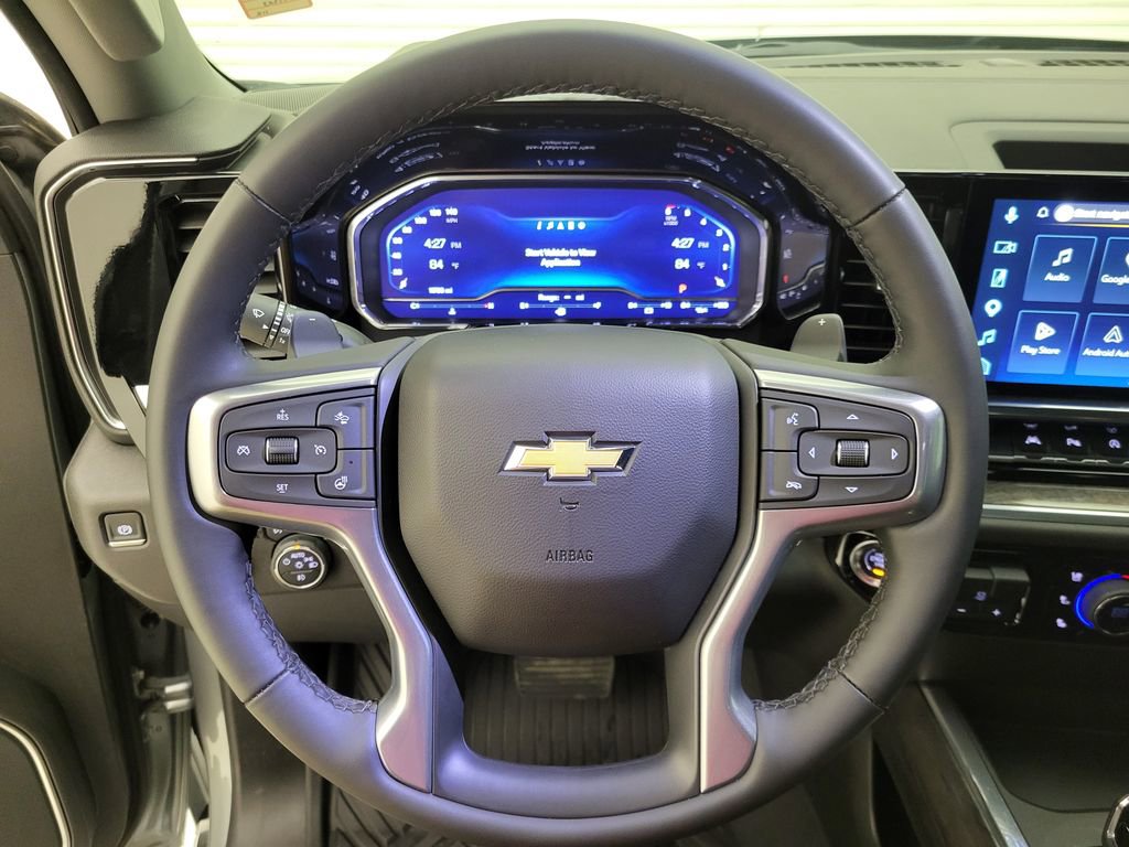 Used 2025 Chevrolet Silverado 1500 LTZ image 5