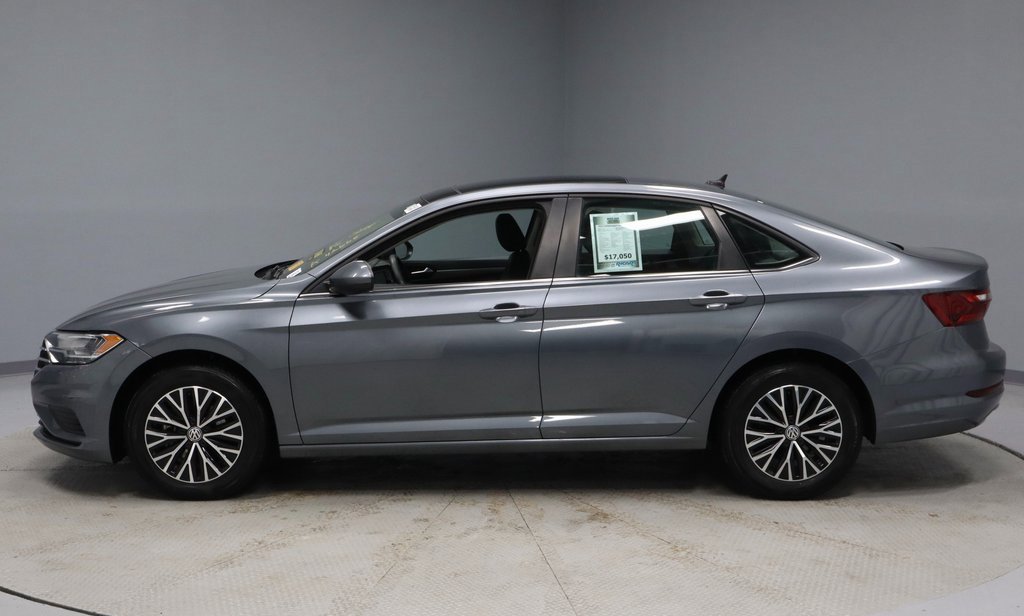 Used 2021 Volkswagen Jetta SE w/ SE Cold Weather Package image 7