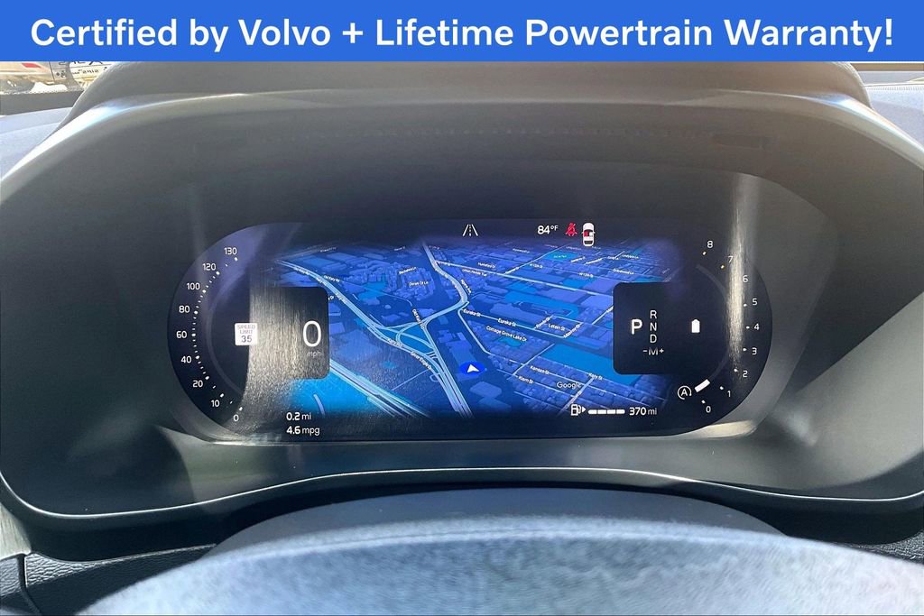 Certified 2026 Volvo XC40 B5 Plus AWD/4WD image 28
