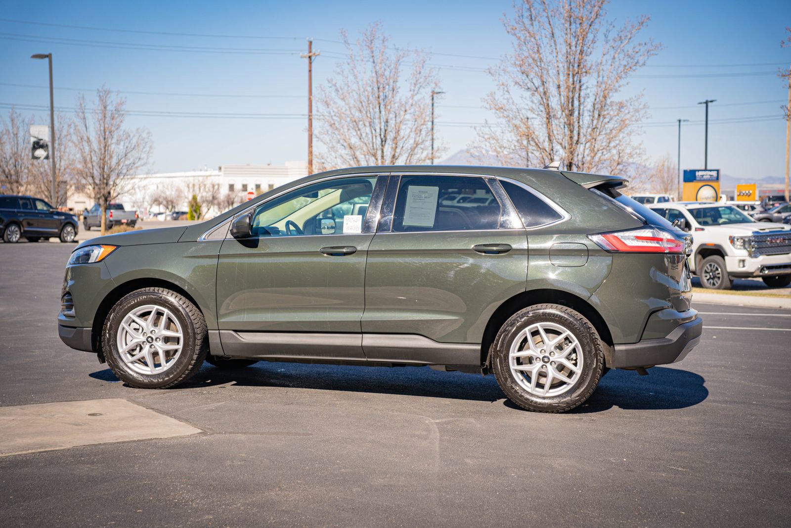 Used 2023 Ford Edge SEL AWD/4WD image 7