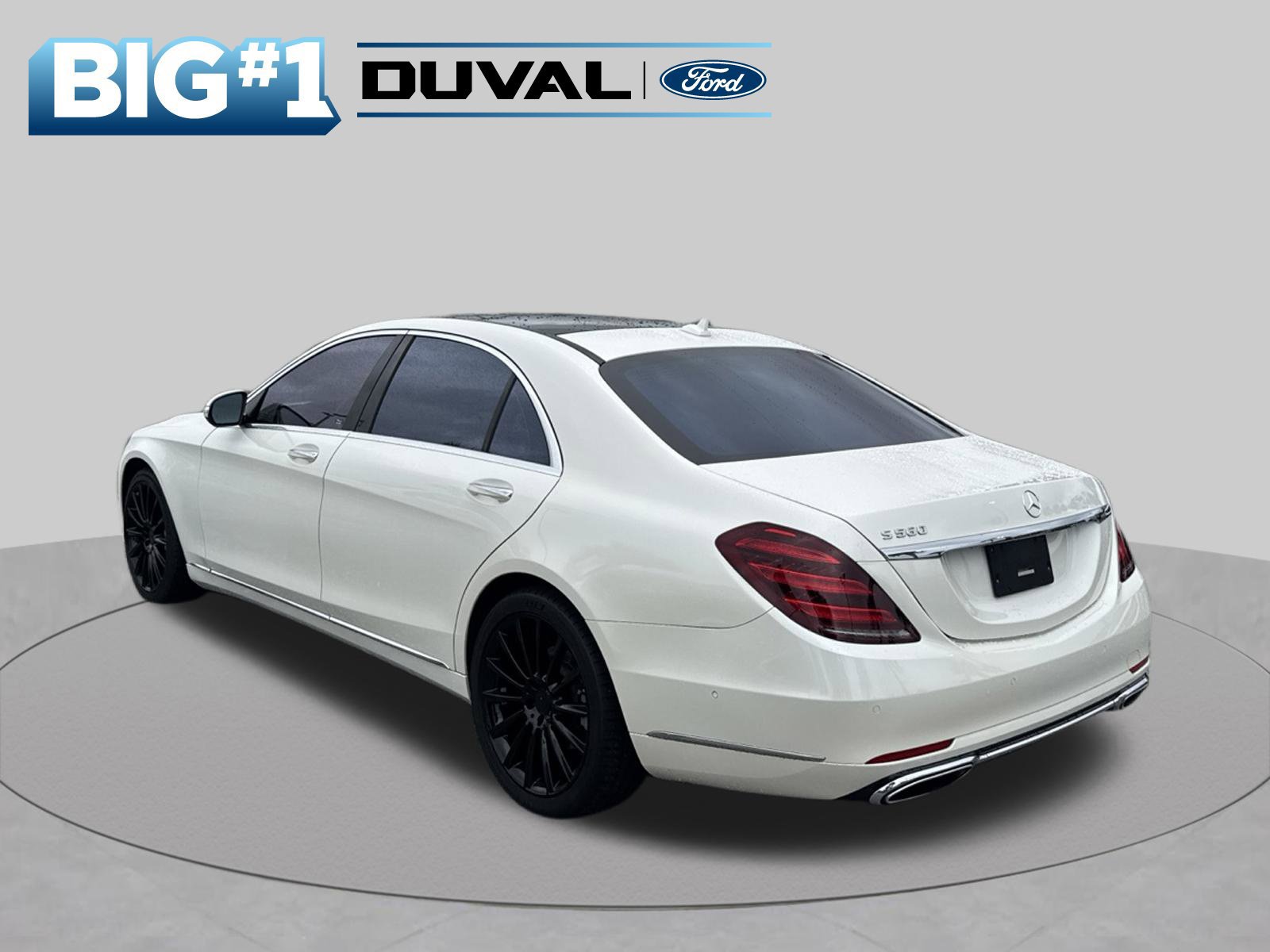 Used 2020 Mercedes-Benz S 560 Sedan image 4