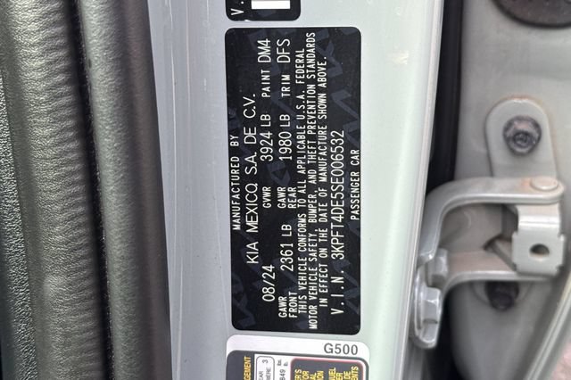 Certified 2025 Kia K4 FWD image 36