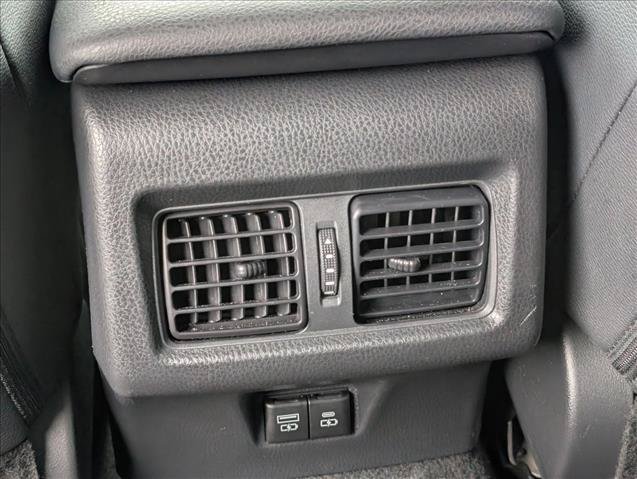 Used 2026 Toyota Camry SE FWD image 15