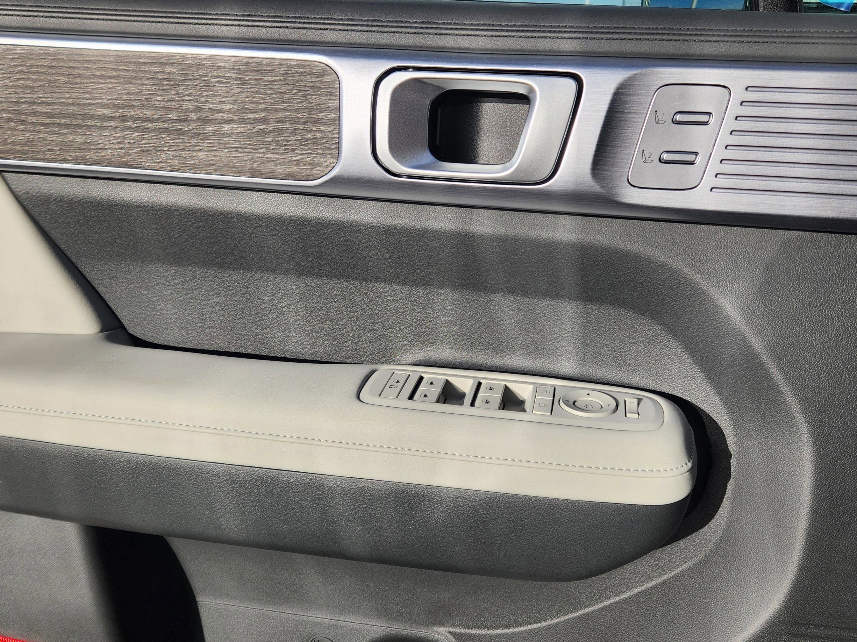 New 2026 Hyundai Santa Fe Limited image 18