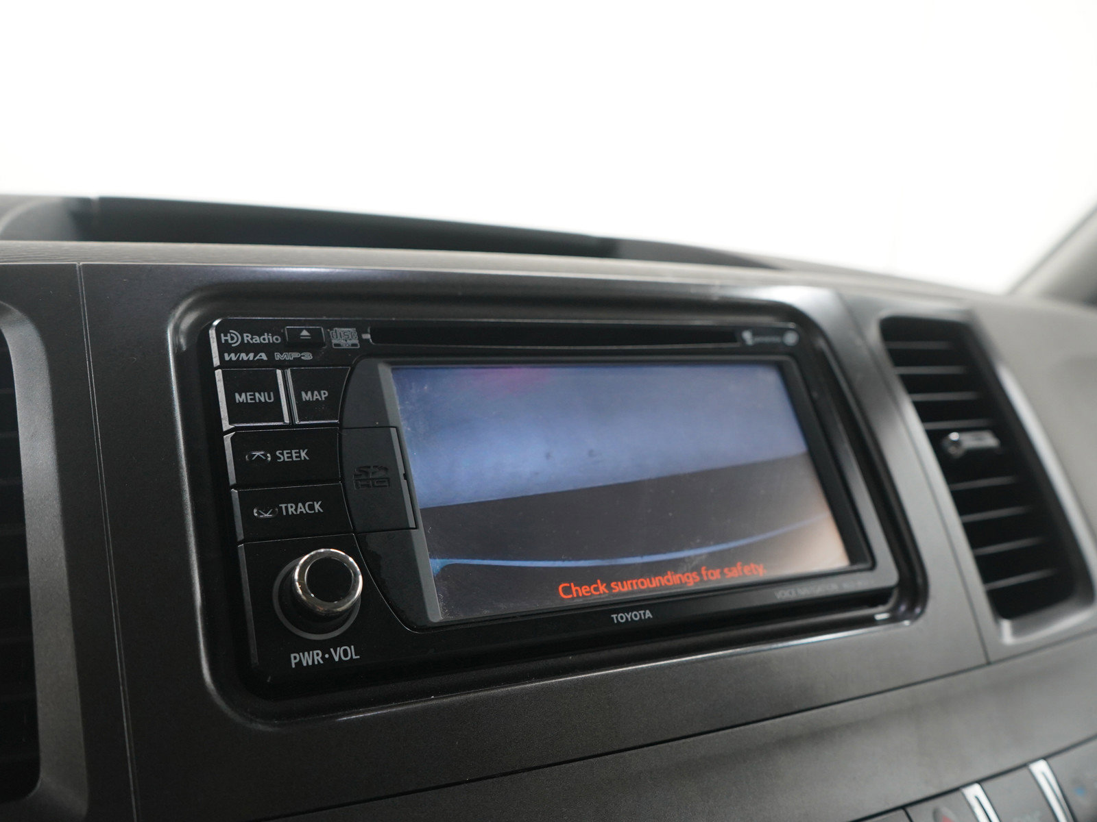 Used 2013 Toyota Sienna XLE w/ Entertainment Pkg FWD image 31