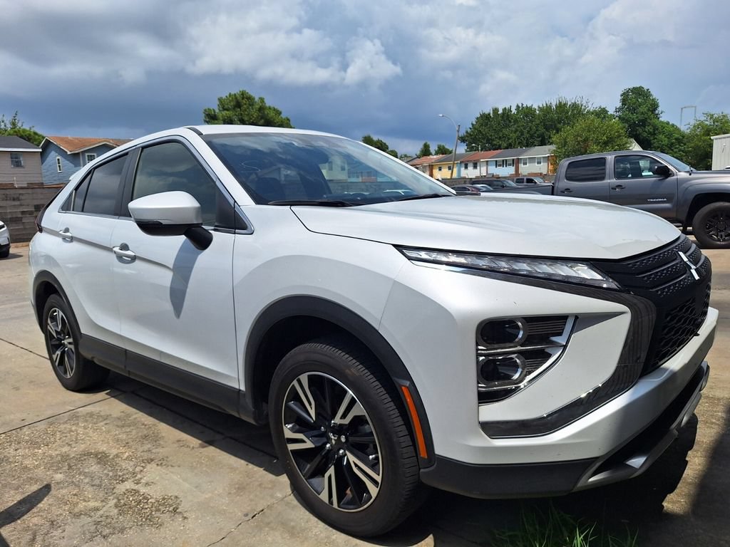Used 2025 Mitsubishi Eclipse Cross SE AWD/4WD image 2