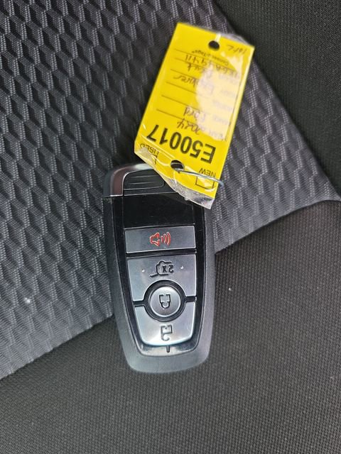 Used 2024 Ford Explorer XLT image 27