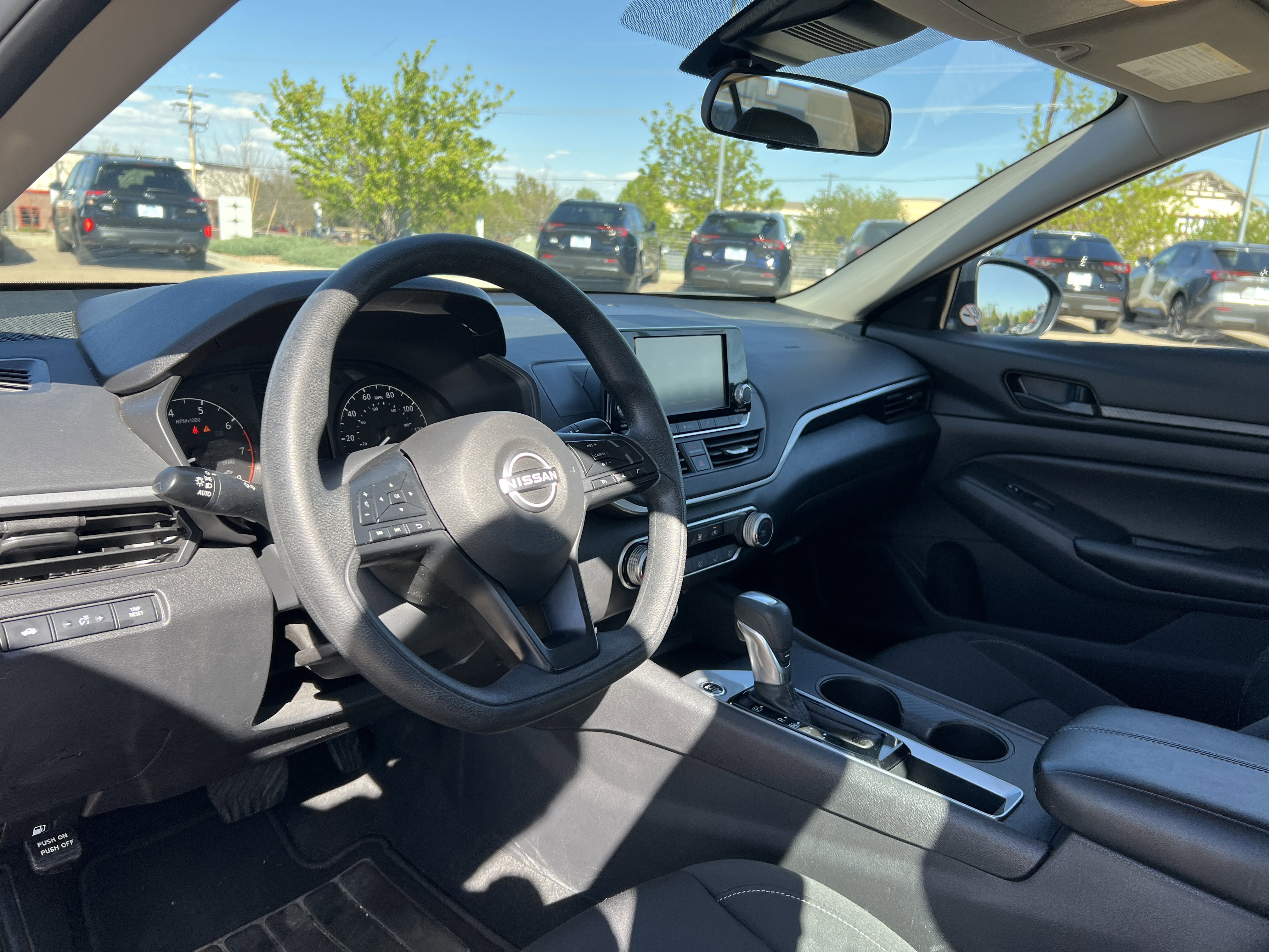 Used 2024 Nissan Altima 2.5 S image 25