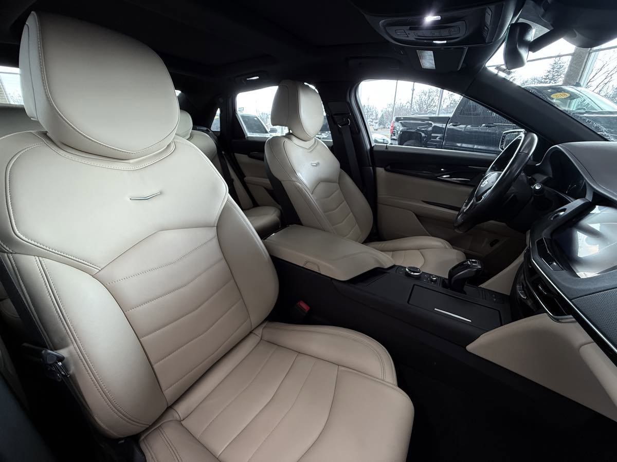 Used 2020 Cadillac CT6 Luxury image 33