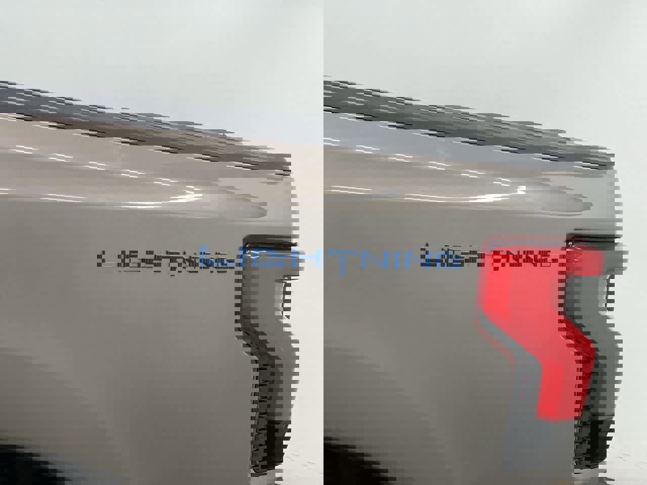 Used 2023 Ford F150 Lightning Lariat w/ Tow Technology Package image 11