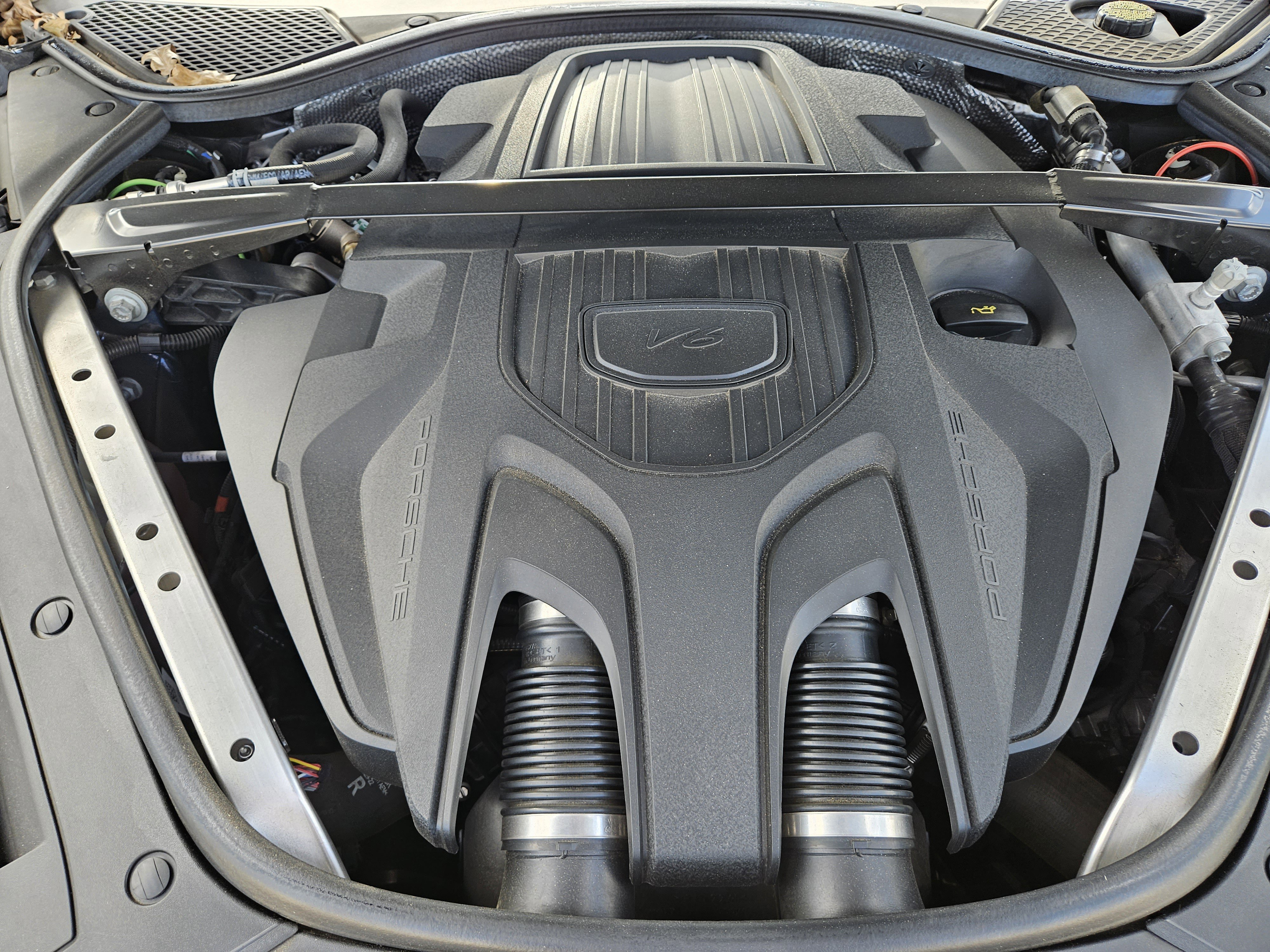 Certified 2023 Porsche Panamera 4 Platinum Edition image 30