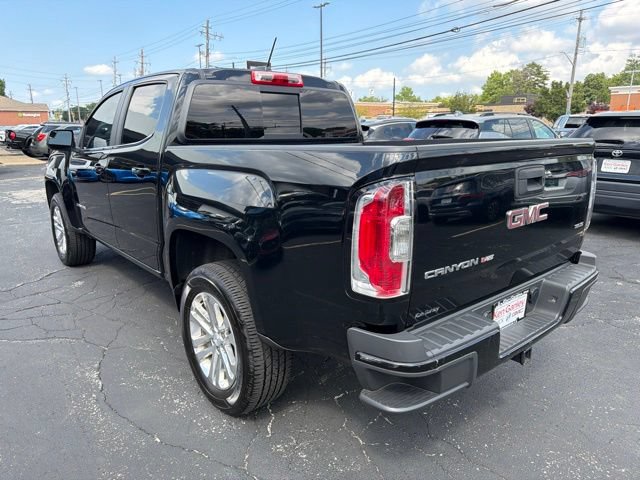 Certified 2018 GMC Canyon SLE w/ Nightfall Edition RWD image 4
