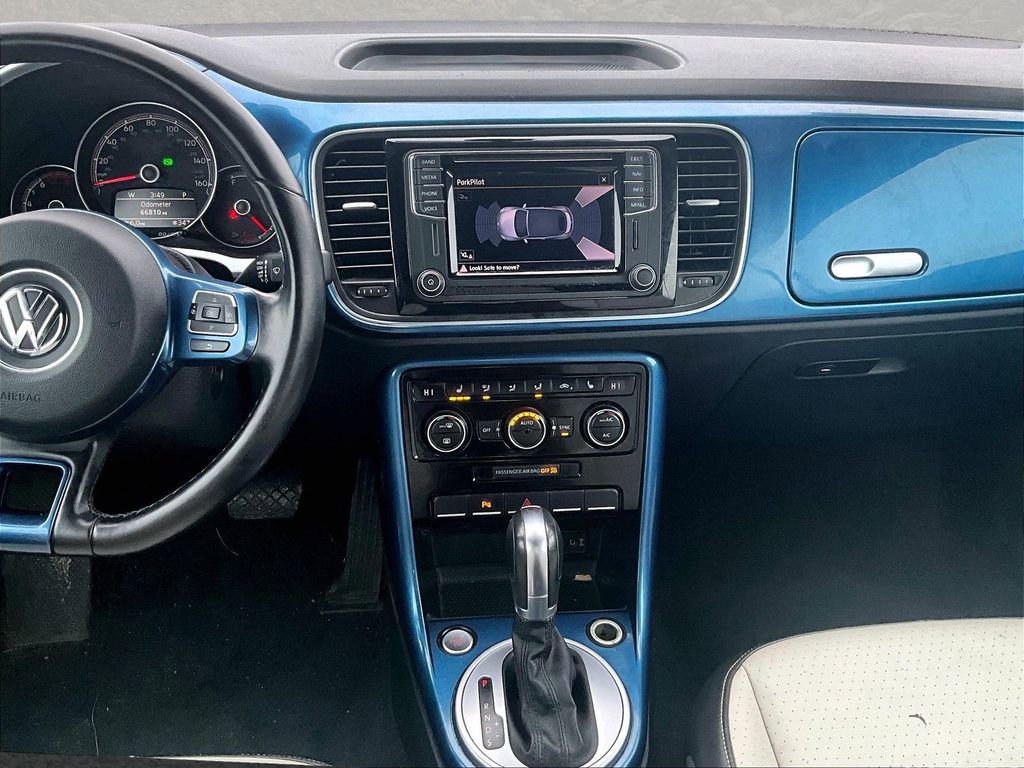 Used 2017 Volkswagen Beetle 1.8T SEL image 4