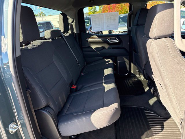 Used 2026 Chevrolet Silverado 1500 LT AWD/4WD image 24
