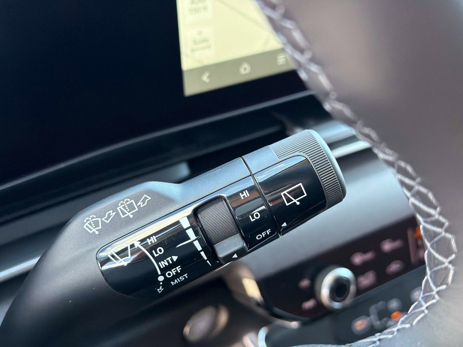 New 2026 Kia Carnival EX FWD image 28