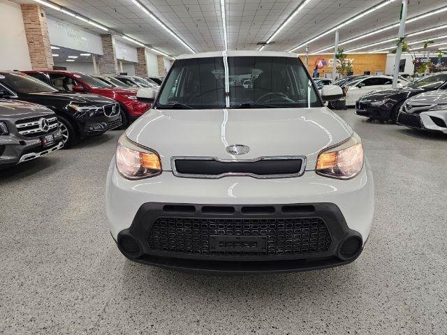 Used 2014 Kia Soul FWD image 2