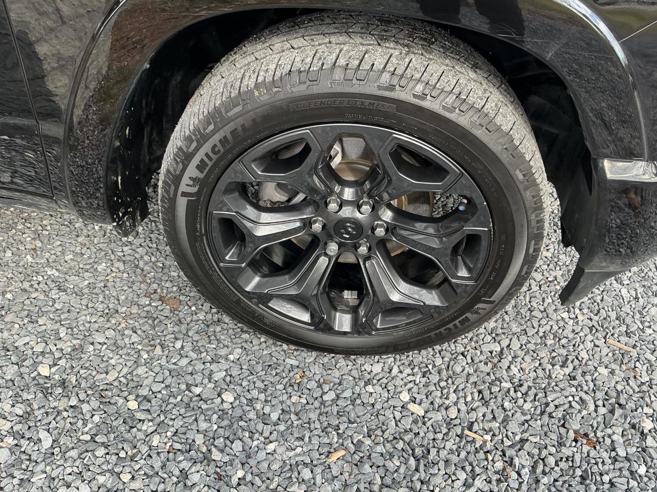 Used 2023 RAM 1500 Limited image 26