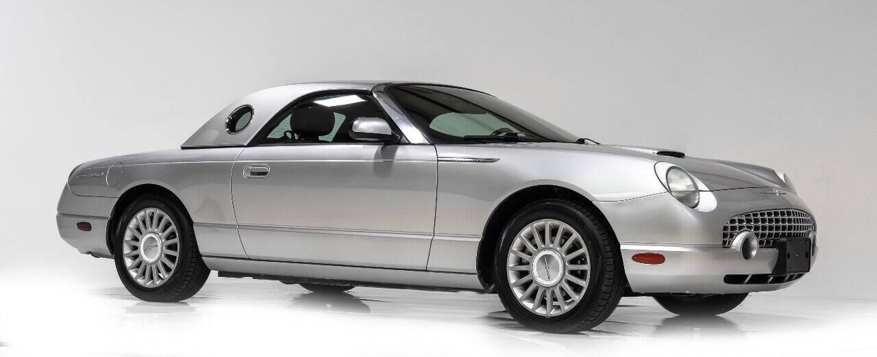 Used 2005 Ford Thunderbird RWD image 1