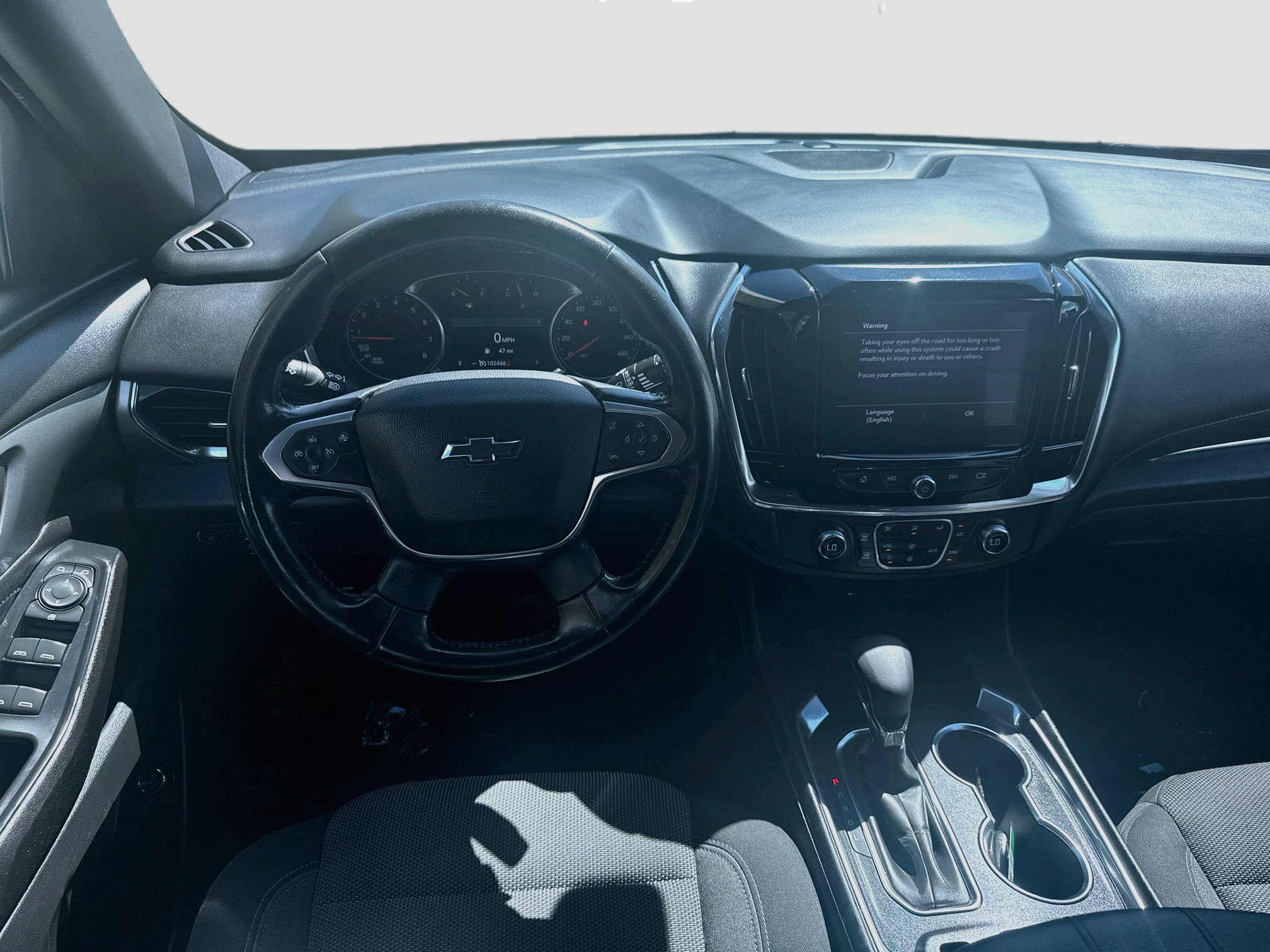 Used 2022 Chevrolet Traverse LT FWD image 18