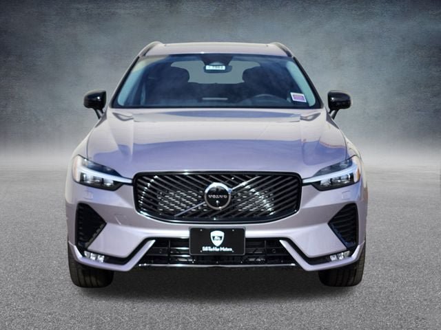 New 2026 Volvo XC60 B5 Plus w/ Climate Package AWD/4WD image 2