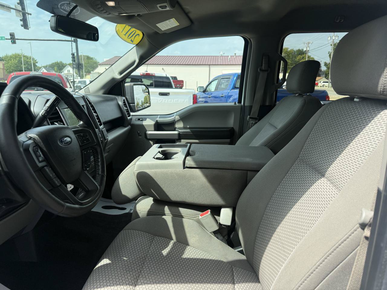 Used 2017 Ford F150 XLT w/ Equipment Group 302A Luxury AWD/4WD image 13