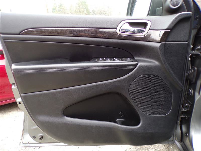 Used 2012 Jeep Grand Cherokee Laredo image 13