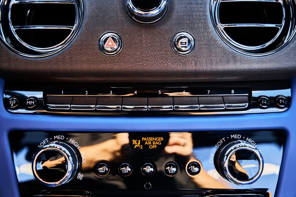 Used 2024 Rolls-Royce Ghost AWD/4WD image 69