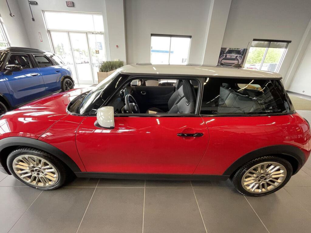 New 2026 MINI Cooper S FWD image 5