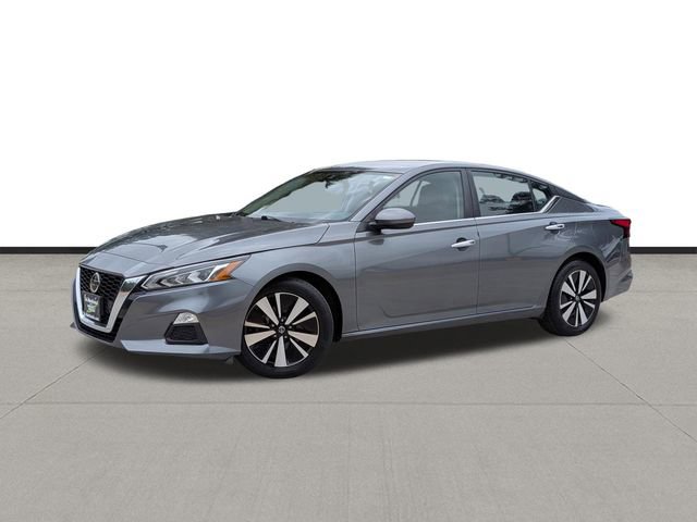 Used 2022 Nissan Altima 2.5 SV