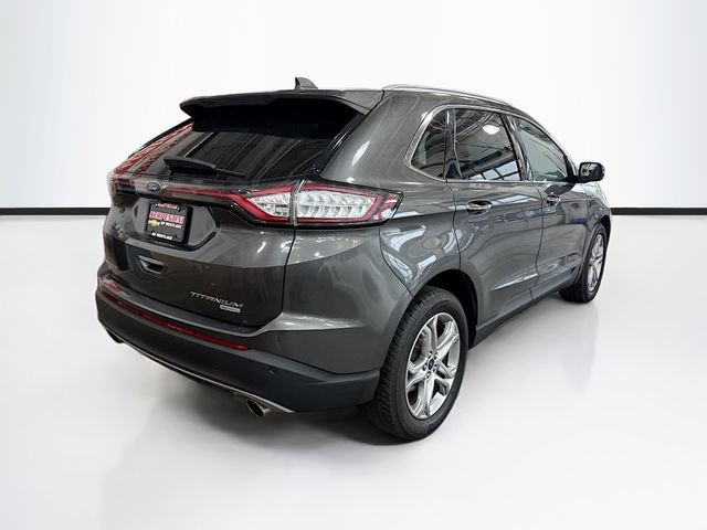 Used 2017 Ford Edge Titanium w/ Technology Package FWD image 6