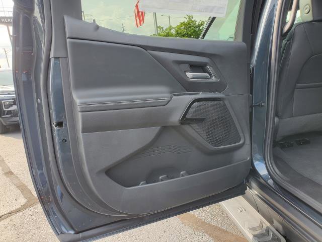 New 2026 Chevrolet Silverado EV LT image 22