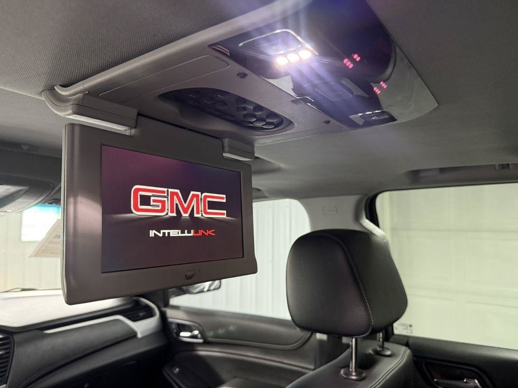 Used 2020 GMC Yukon XL SLT w/ Open Road Package AWD/4WD image 31