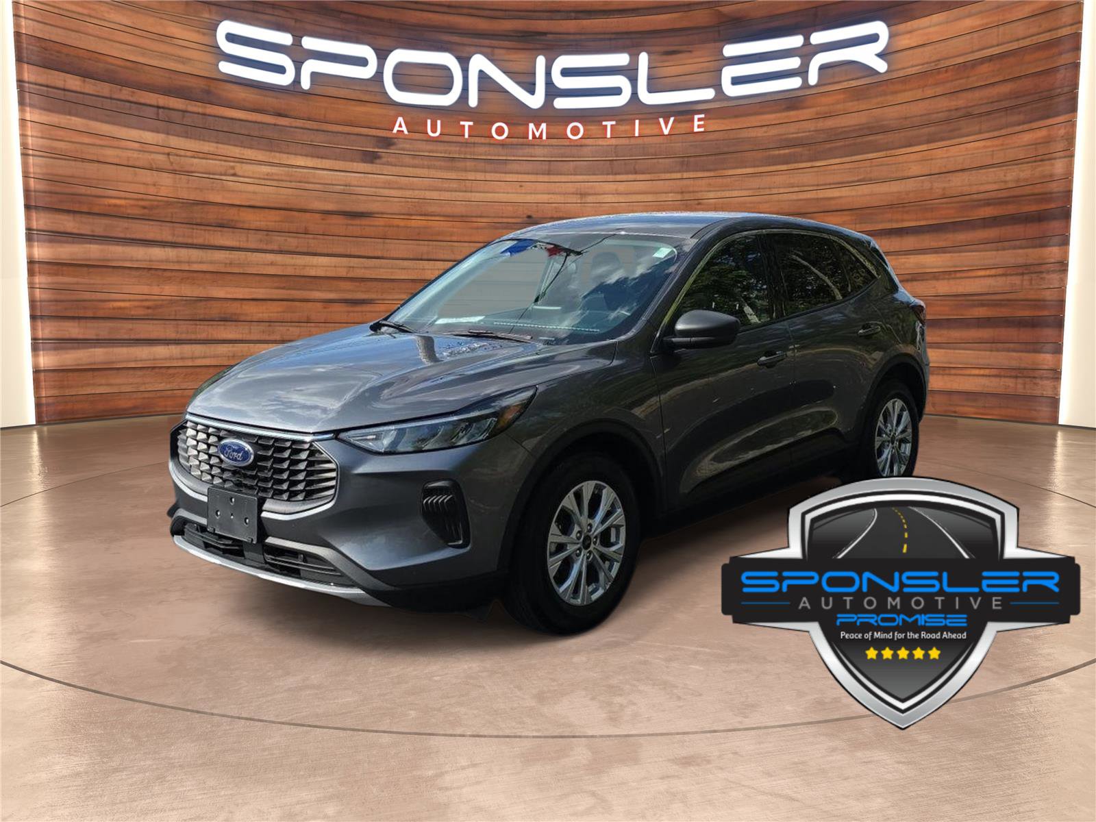 Used 2024 Ford Escape Active image 1