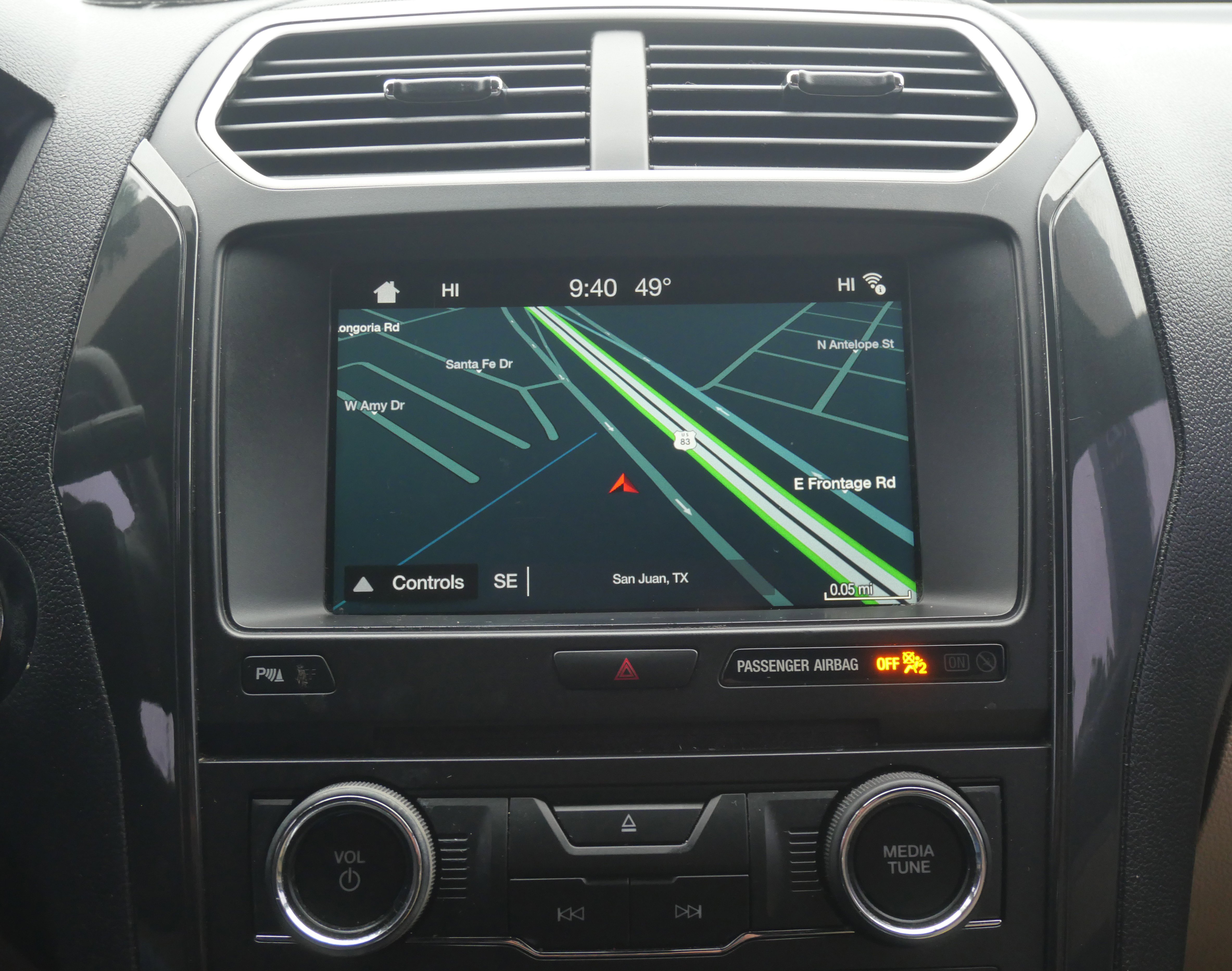 Used 2017 Ford Explorer XLT w/ Equipment Group 202A image 27