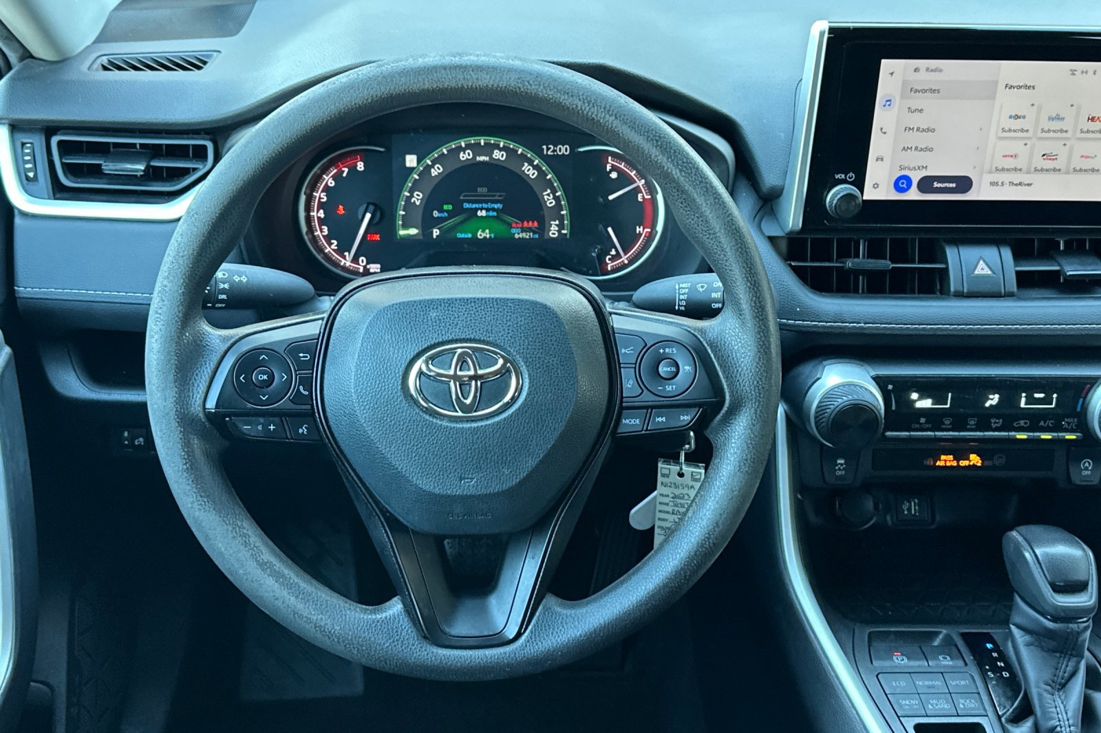 Used 2023 Toyota RAV4 LE image 14