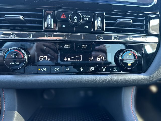 New 2026 Nissan Pathfinder Rock Creek AWD/4WD image 19