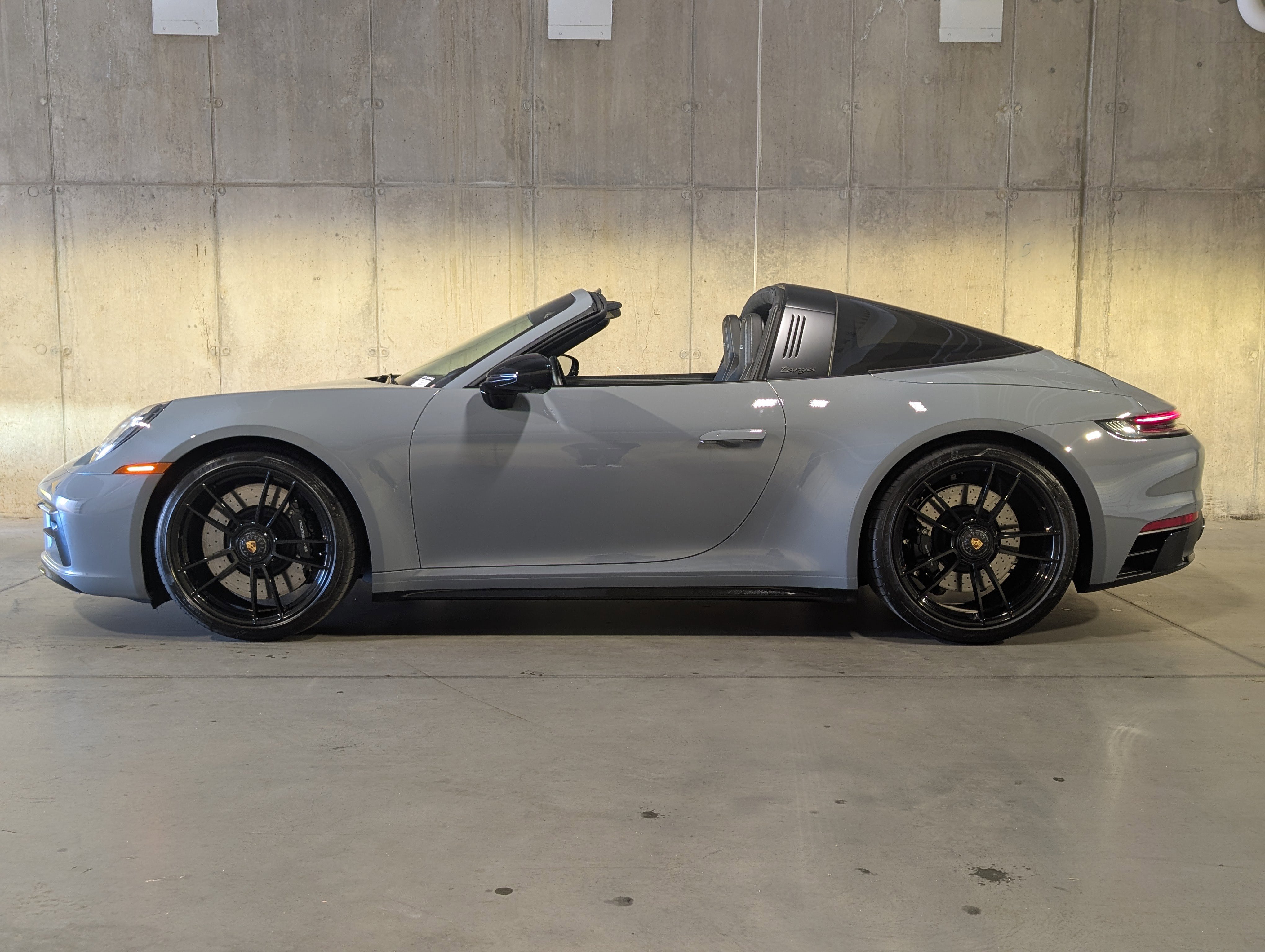 Used 2024 Porsche 911 Targa 4 GTS image 2
